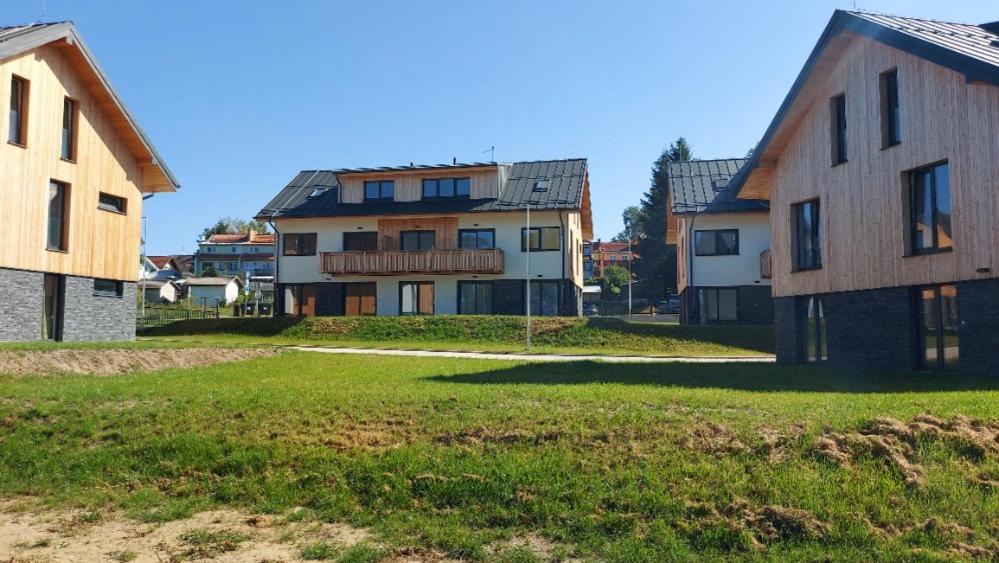Lipno Apartments Bergmax, Ski Areal Lipno 16Min Dojezd - Resort Male Lipno S Terasou A Zahradkou, Parking Free Černá v Pošumaví Dış mekan fotoğraf