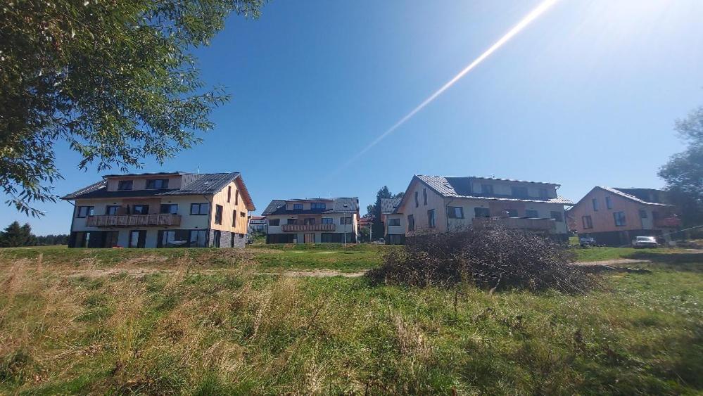 Lipno Apartments Bergmax, Ski Areal Lipno 16Min Dojezd - Resort Male Lipno S Terasou A Zahradkou, Parking Free Černá v Pošumaví Dış mekan fotoğraf